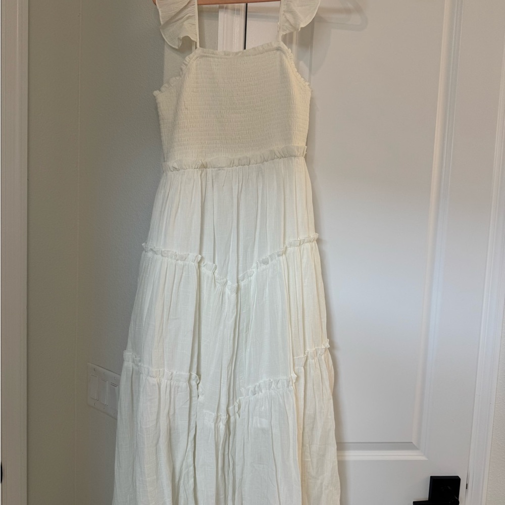 Elegant White Dress NWOT